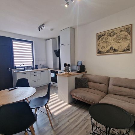 Lolo Properties 2, Free Parking Edinburgh Bagian luar foto