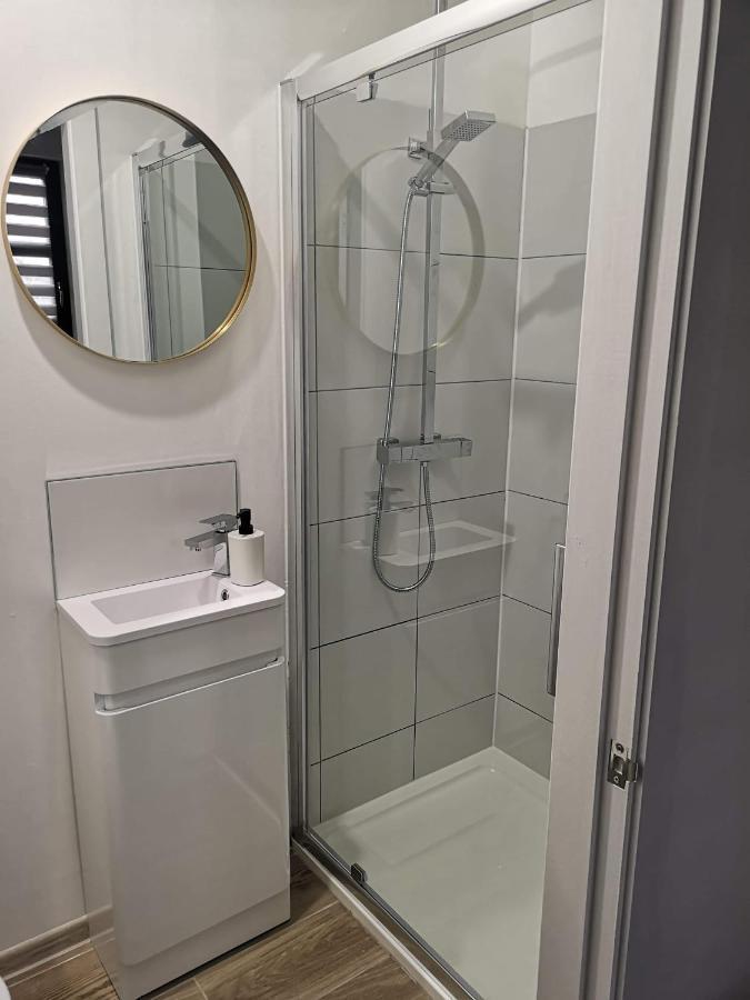 Lolo Properties 2, Free Parking Edinburgh Bagian luar foto