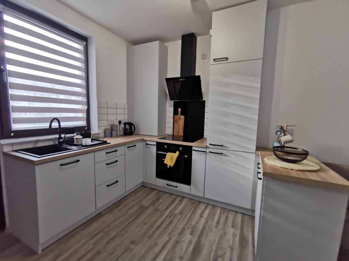Lolo Properties 2, Free Parking Edinburgh Bagian luar foto